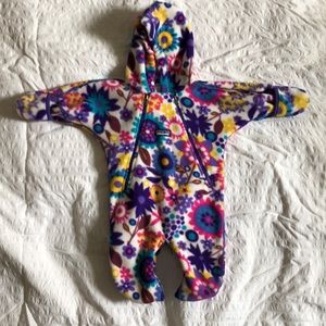 Newborn Patagonia fleece bunting